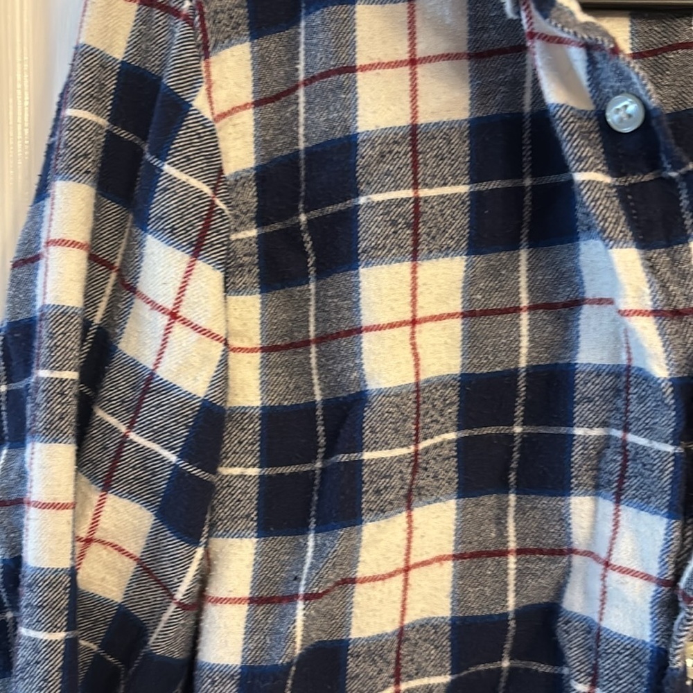 Flannel - Picture 2 of 7